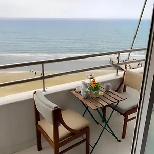 Room, 50m To The Finikoudes Larnaca