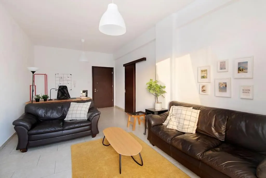 City Center Top Floor Big Balcony 2Br Close To The Beach Larnaca 0*,  Chypre